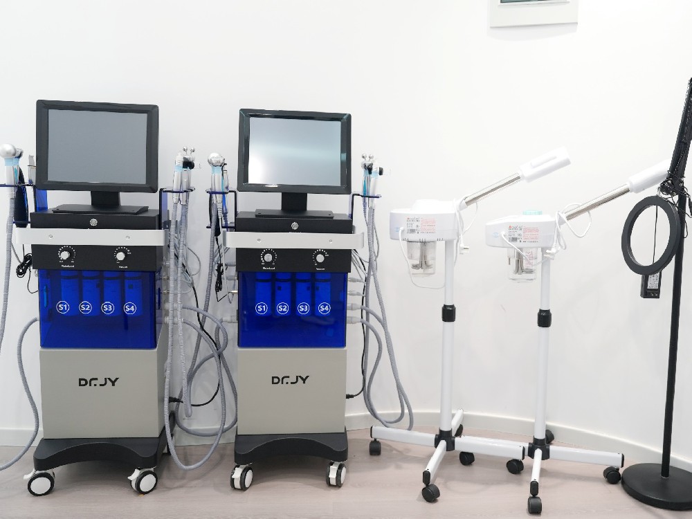 美業(yè)加盟新風(fēng)向：開啟美麗與財富的雙贏之旅