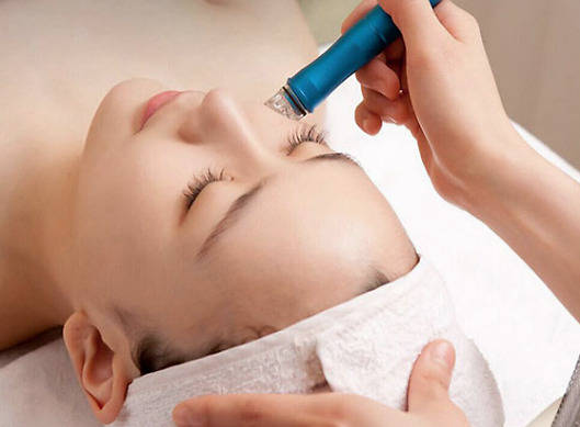 做完清潔補水卻粗糙發癢？揭秘護理“翻車”背后的4大真相