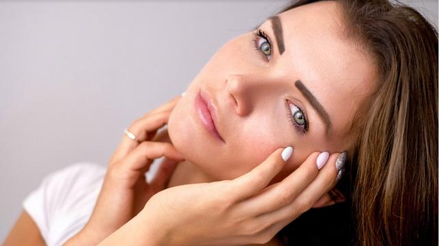 發癢泛紅爆痘出油！為什么最近你的皮膚問題更嚴重？