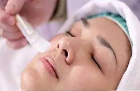 如何去除“痘坑、痘疤”