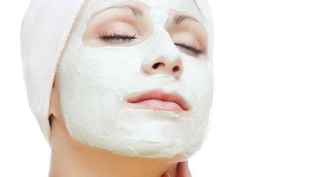 夏季炎熱，閉口反反復復？做好這幾點，和“小疙瘩”說拜拜