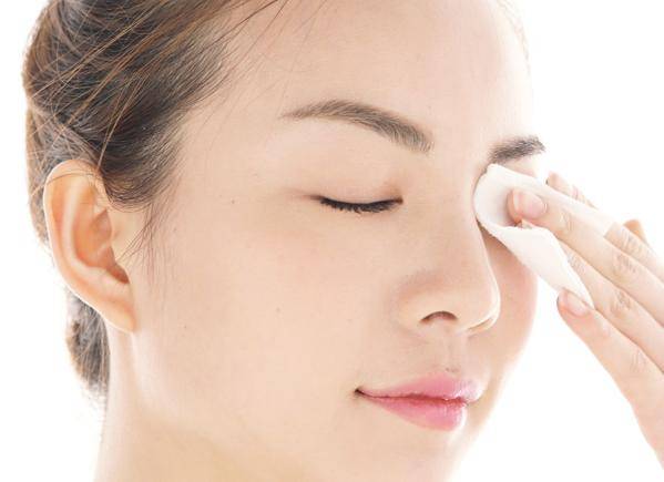 八種常見的毀容式護(hù)膚行為 你中招了嗎？