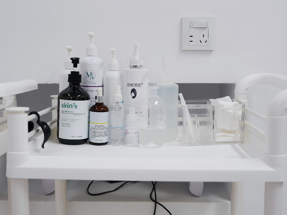 告別垮臉與法令紋！幫你找回緊致輪廓