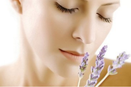 冬季美白黃金期：養(yǎng)出冷白皮，錯過等一年！