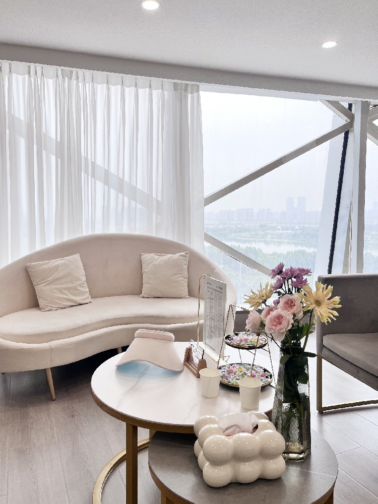 小縣城美容店創業前景：顏值經濟下的藍海商機