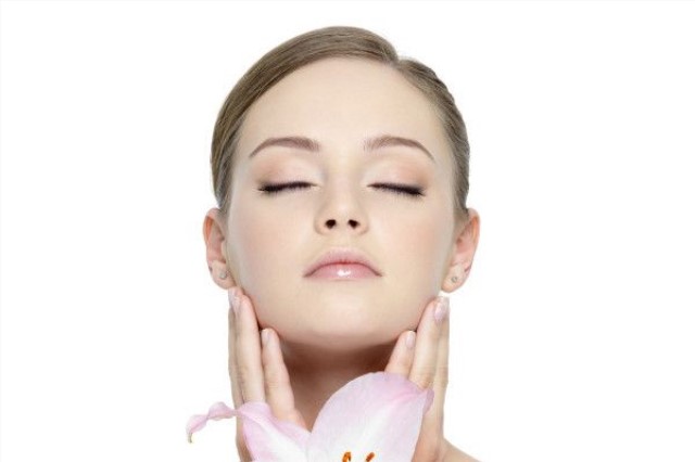 三明治灌膚法是什么？真的能讓皮膚水潤翻倍嗎？