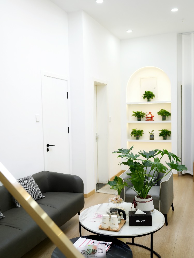 不推銷、沒套路的皮膚管理店，真能活長久嗎？