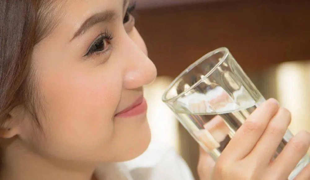 冬季皮膚該喝水啦！深層清潔是補水的“金鑰匙”